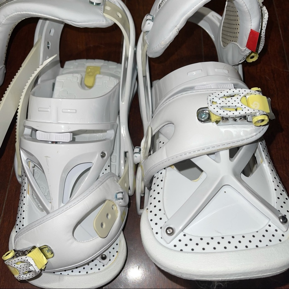 Burton Lexa snowboard bindings